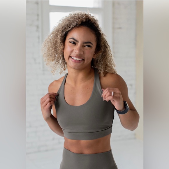 Savvi Estelle Bra in Pavement Large EUC - Picture 5 of 5